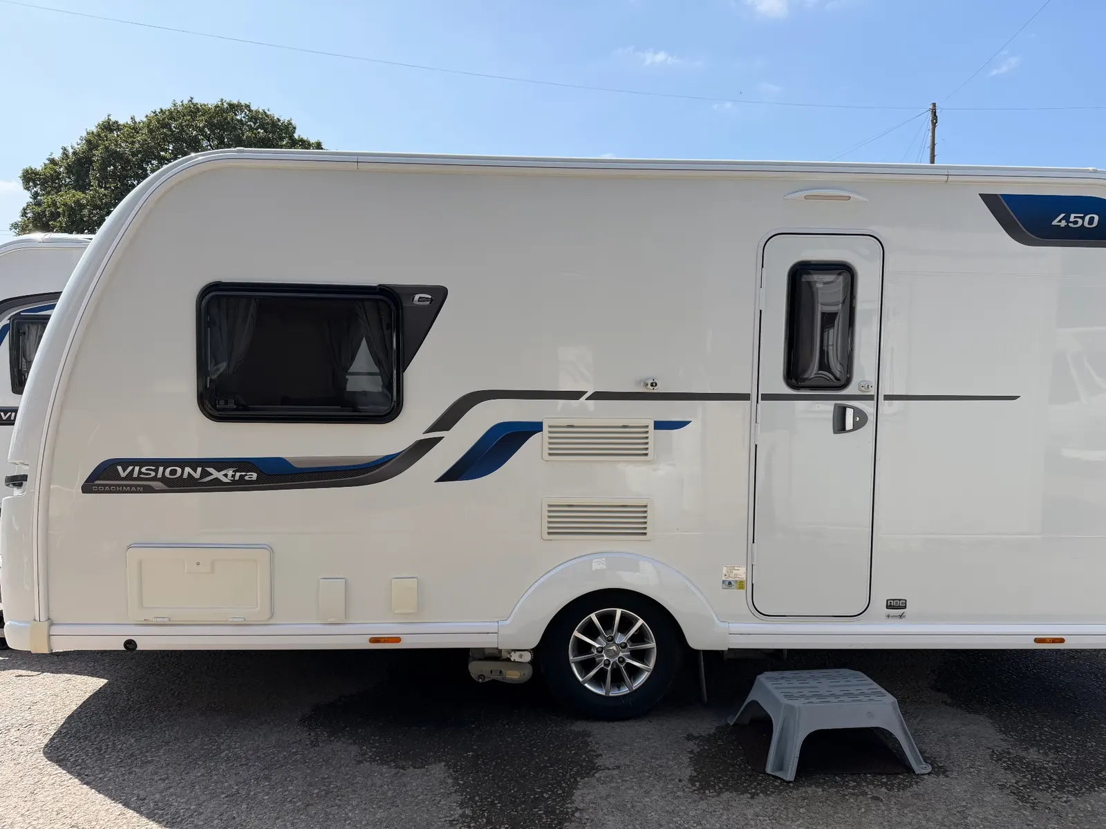 2016 Coachman Vision xtra 450